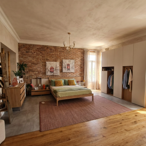 Camera Honey Con Armadio, Letto e Gruppo